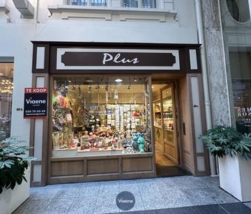 Handelsgelijkvloers Te koop Oostende