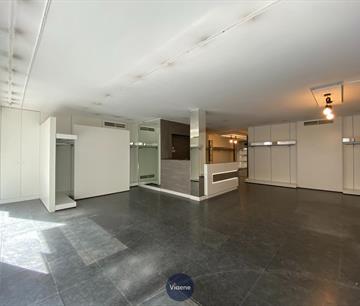 Handelsgelijkvloers Te koop Oostende