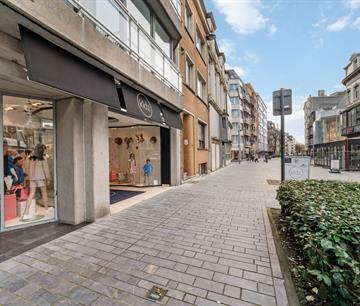 Handelsgelijkvloers Te koop Oostende