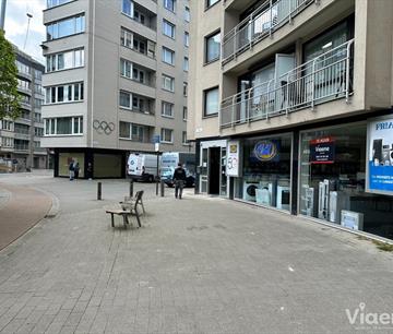 Handelsgelijkvloers Te koop Oostende