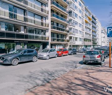 Handelsgelijkvloers Te koop Oostende
