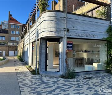 Handelsgelijkvloers Te huur Oostende